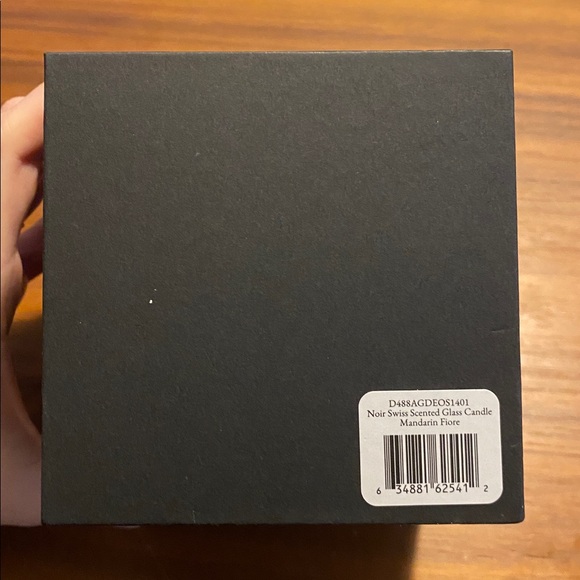 NWT Noir Swiss Scented Glass Candle Mandarin Fiore - Picture 6 of 6